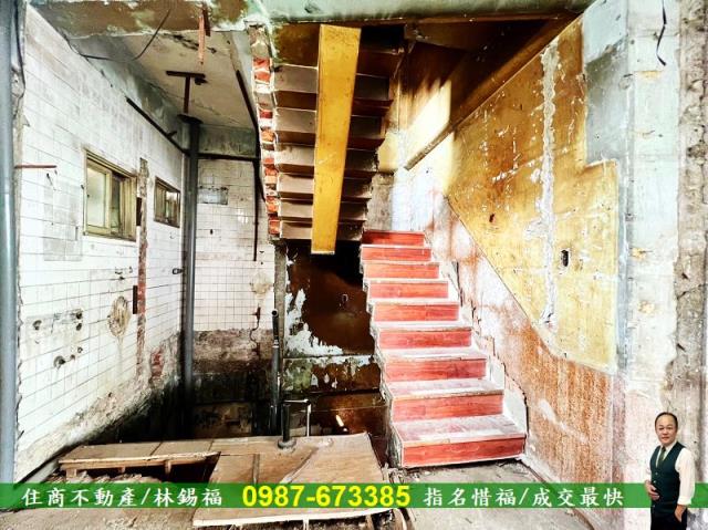台南中西區透天-9
